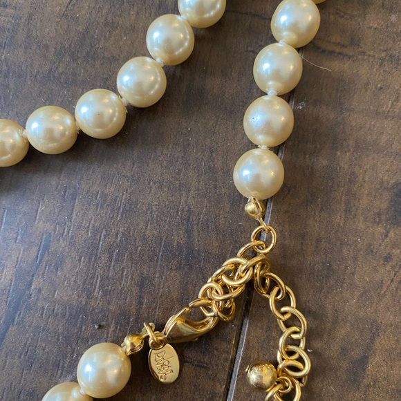 Joan Rivers long length Faux Pearl necklace - Picture 4 of 6